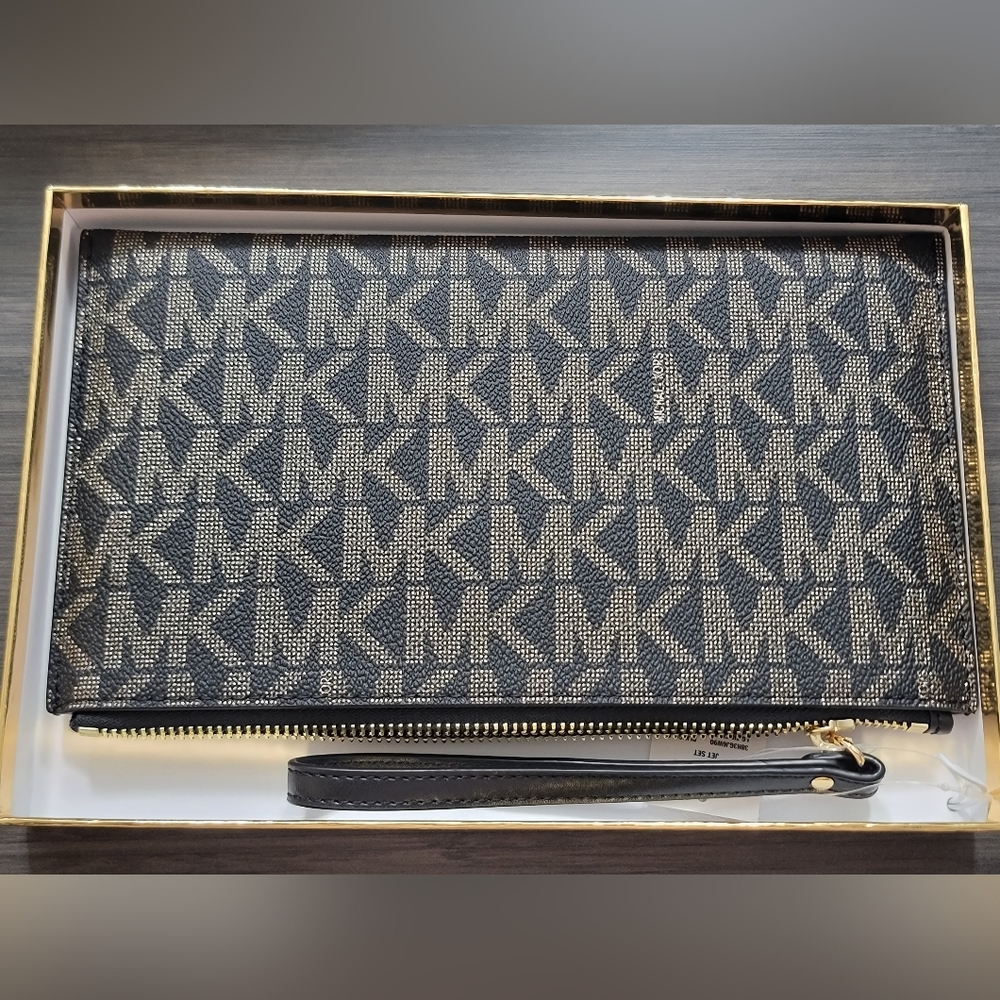 Michael Kors Jet set